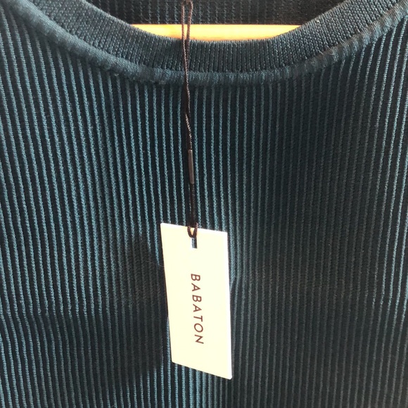 BRAND NEW Babaton Sculpt Top - Picture 2 of 3